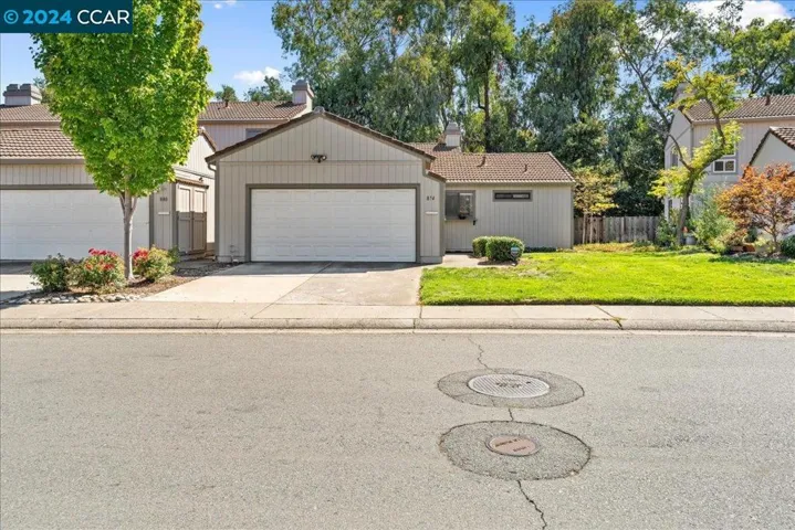 874 Valley Run, Hercules, California 94547