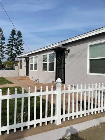 6620 Crafton Avenue, Bell, California 90201