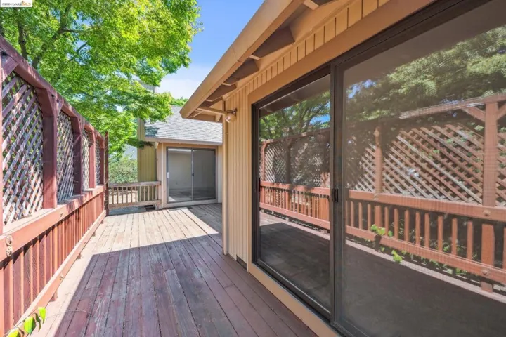 501 Jenifer Ct, Santa Rosa, California 95404