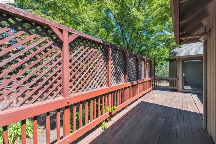501 Jenifer Ct, Santa Rosa, California 95404