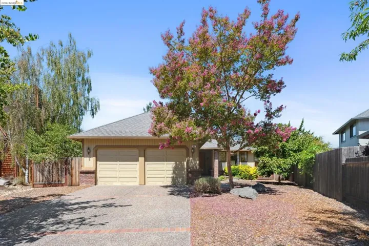 501 Jenifer Ct, Santa Rosa, California 95404