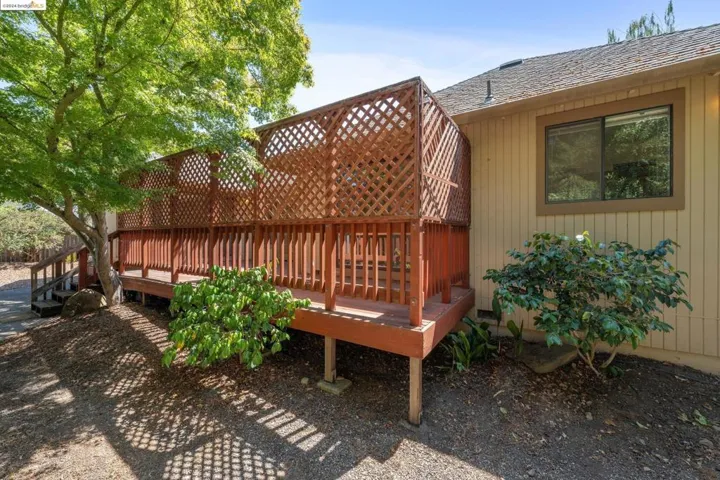 501 Jenifer Ct, Santa Rosa, California 95404