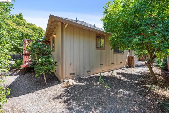 501 Jenifer Ct, Santa Rosa, California 95404