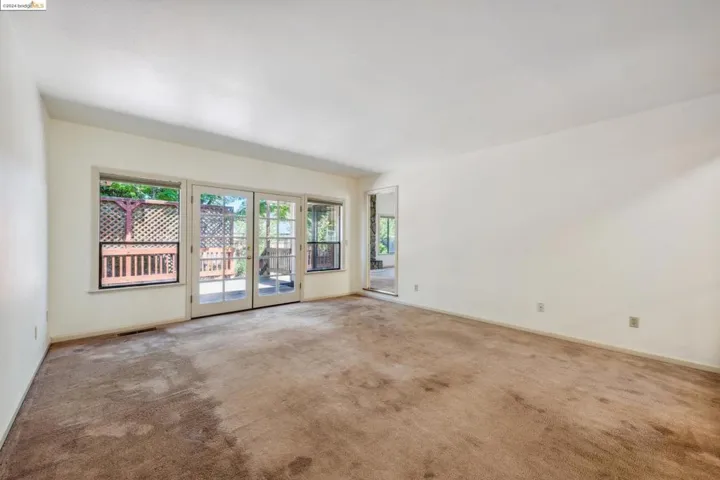 501 Jenifer Ct, Santa Rosa, California 95404