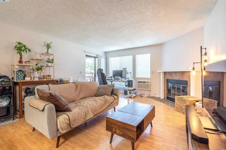 39199 Guardino Dr 171, Fremont, California 94538