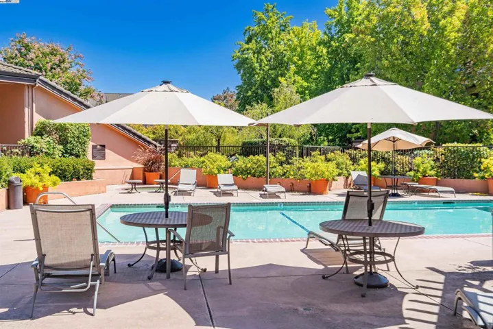 39199 Guardino Dr 171, Fremont, California 94538