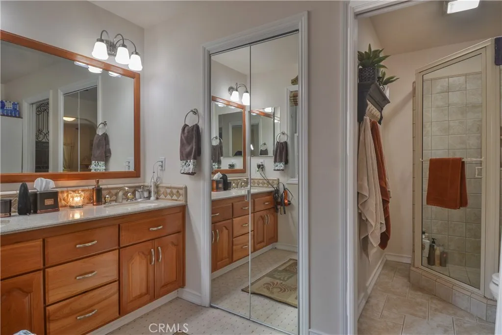 196 N Fairway Drive, Lake Arrowhead, California 92352 home-pic-28