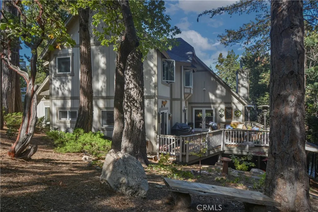196 N Fairway Drive, Lake Arrowhead, California 92352 home-pic-33