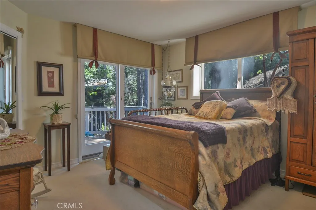 196 N Fairway Drive, Lake Arrowhead, California 92352 home-pic-23
