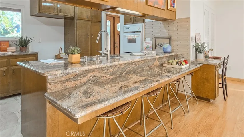 1807 Hanover Road, Claremont, California 91711