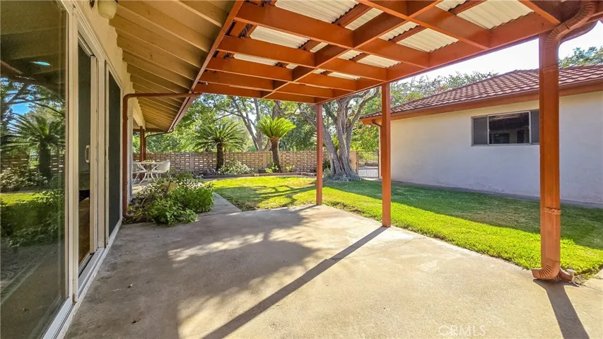 1807 Hanover Road, Claremont, California 91711
