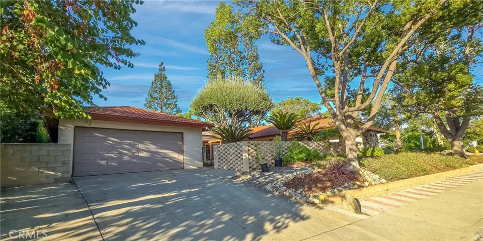 1807 Hanover Road, Claremont, California 91711