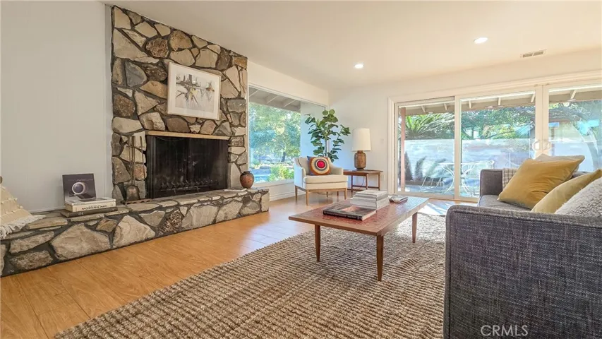 1807 Hanover Road, Claremont, California 91711