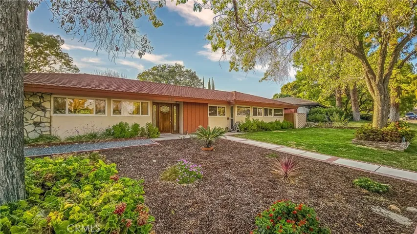1807 Hanover Road, Claremont, California 91711