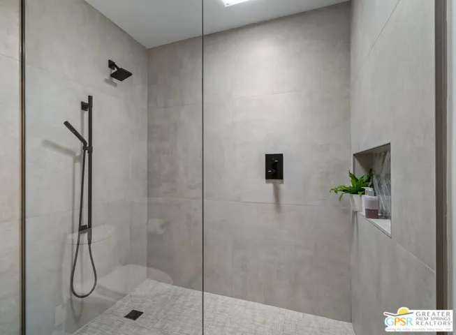2560 W La Condesa Drive, Palm Springs, California 92264