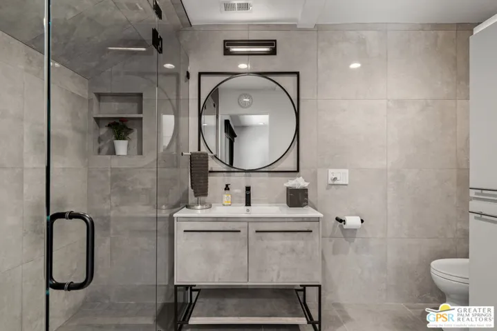 2560 W La Condesa Drive, Palm Springs, California 92264