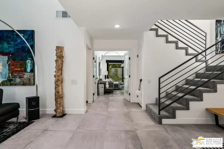 2560 W La Condesa Drive, Palm Springs, California 92264