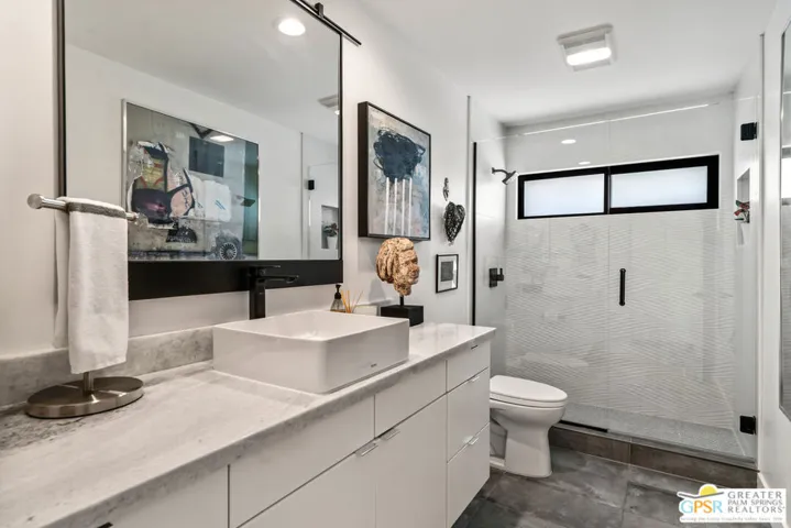 2560 W La Condesa Drive, Palm Springs, California 92264