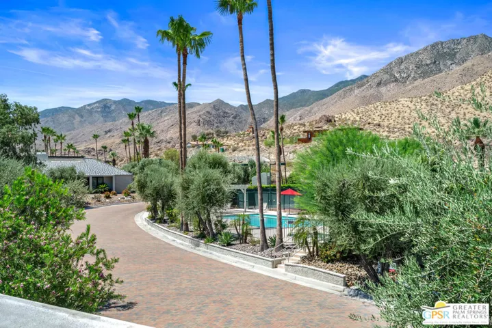 2560 W La Condesa Drive, Palm Springs, California 92264