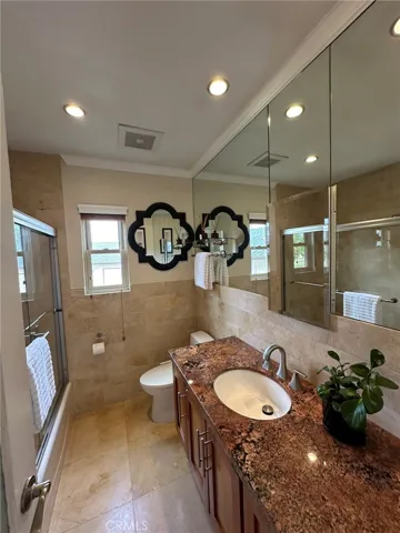 Full Bath