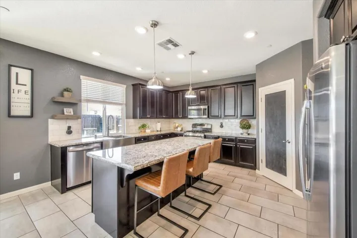 5030 Birch Valley Way, Rancho Cordova, California 95742