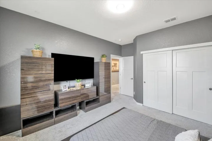 5030 Birch Valley Way, Rancho Cordova, California 95742