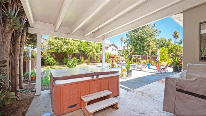 8041 Townsend Drive, Jurupa Valley, California 92509