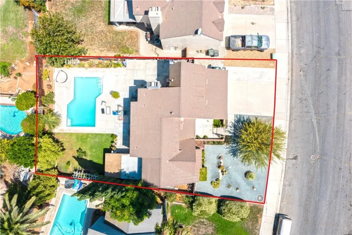8041 Townsend Drive, Jurupa Valley, California 92509
