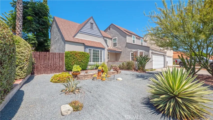 8041 Townsend Drive, Jurupa Valley, California 92509