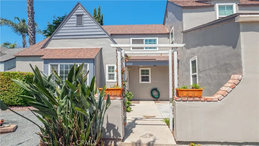 8041 Townsend Drive, Jurupa Valley, California 92509