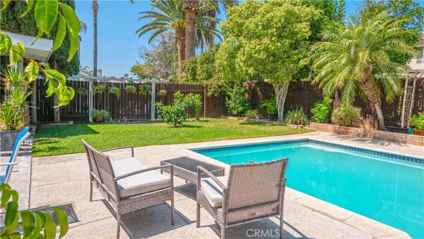 8041 Townsend Drive, Jurupa Valley, California 92509