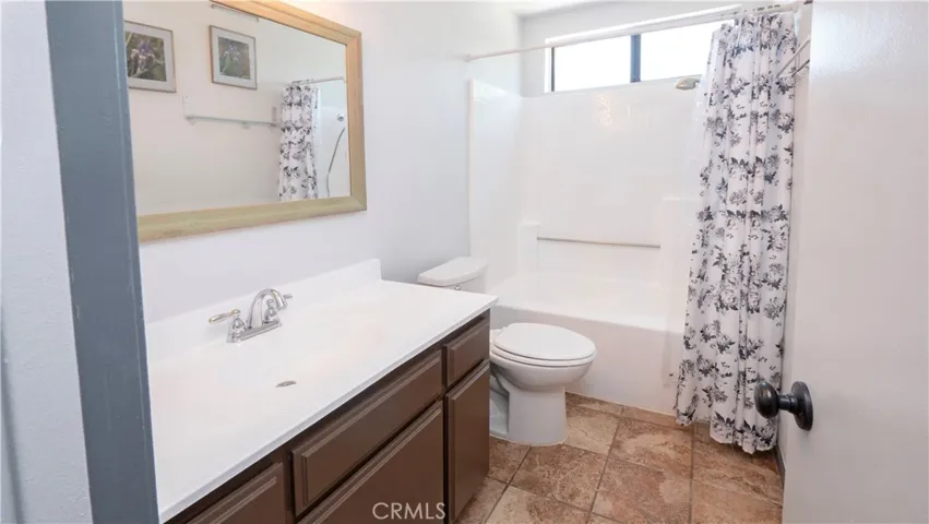 8041 Townsend Drive, Jurupa Valley, California 92509