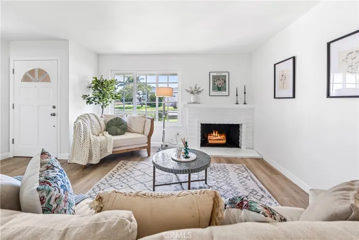 17361 Frans Lane, Huntington Beach, California 92649