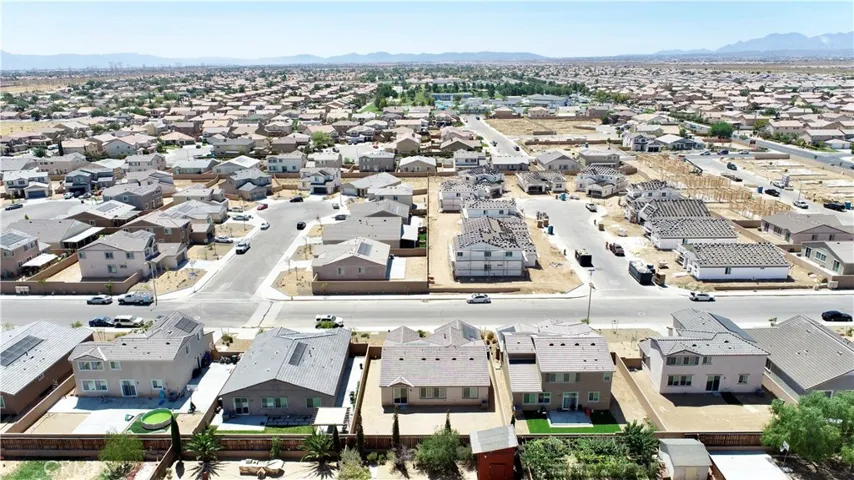 12592 Ojo Caliente Street, Victorville, California 92392