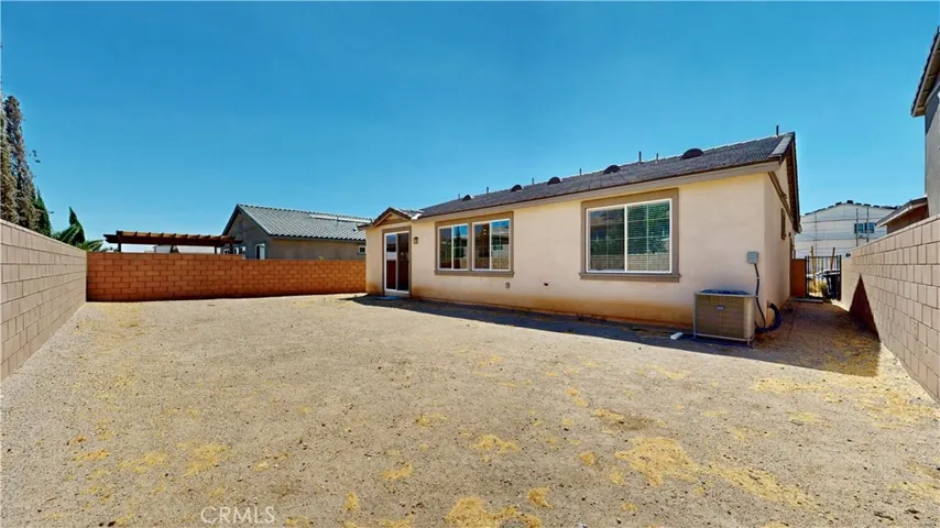 12592 Ojo Caliente Street, Victorville, California 92392
