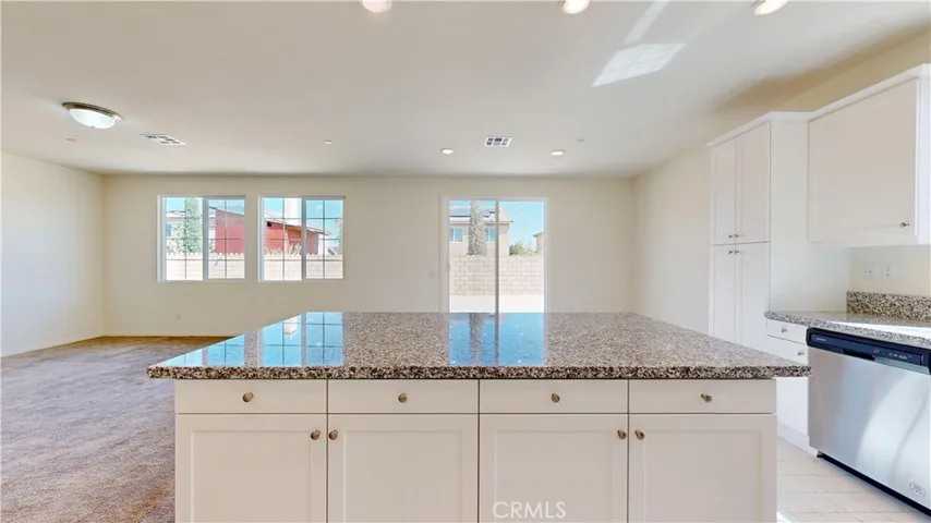 12592 Ojo Caliente Street, Victorville, California 92392