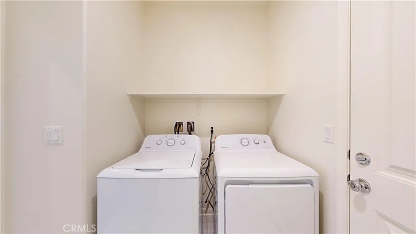 12592 Ojo Caliente Street, Victorville, California 92392