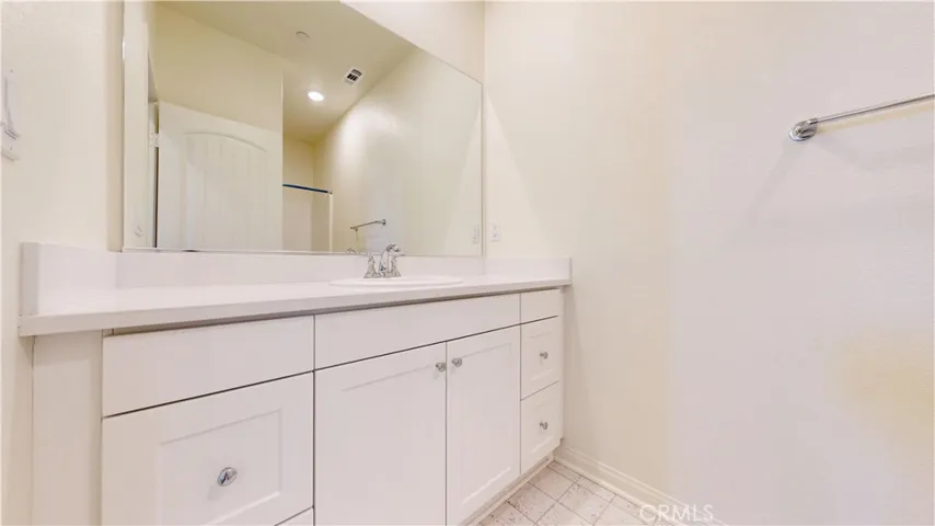 12592 Ojo Caliente Street, Victorville, California 92392