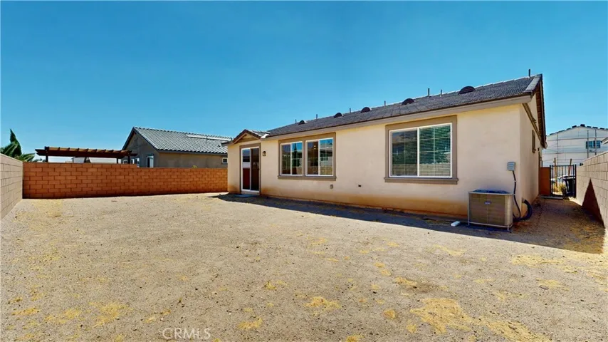 12592 Ojo Caliente Street, Victorville, California 92392