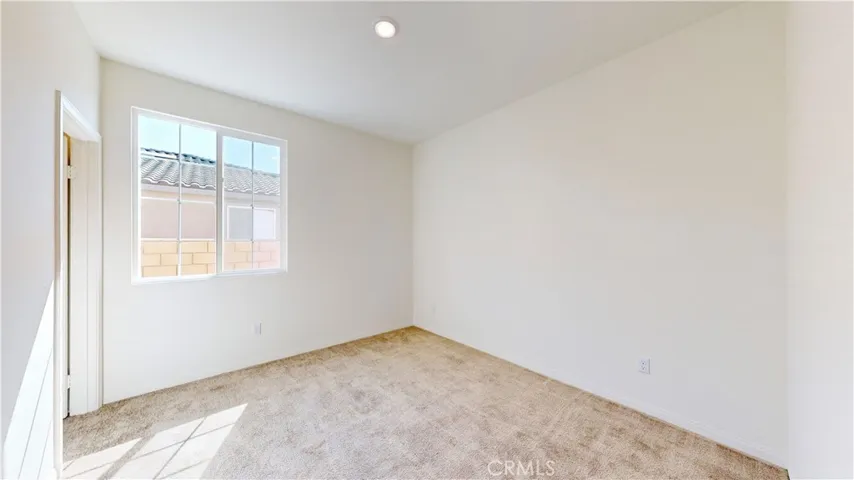 12592 Ojo Caliente Street, Victorville, California 92392