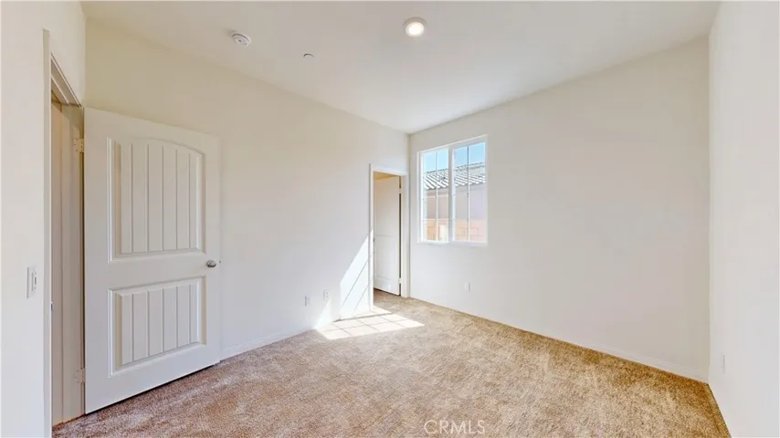 12592 Ojo Caliente Street, Victorville, California 92392