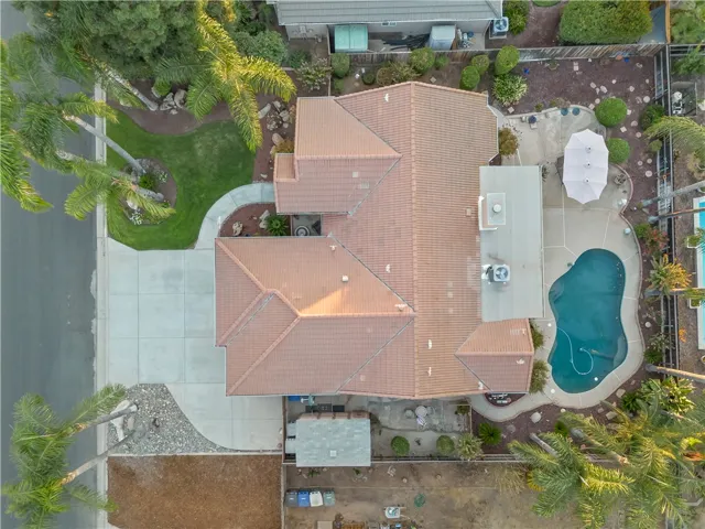 2410 E Richmond Avenue, Fresno, California 93720