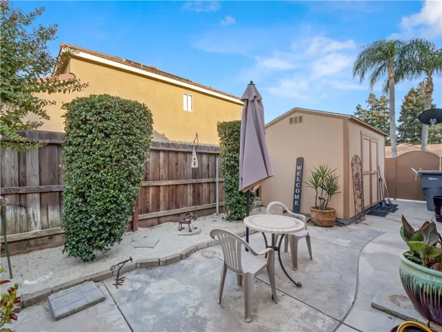2410 E Richmond Avenue, Fresno, California 93720