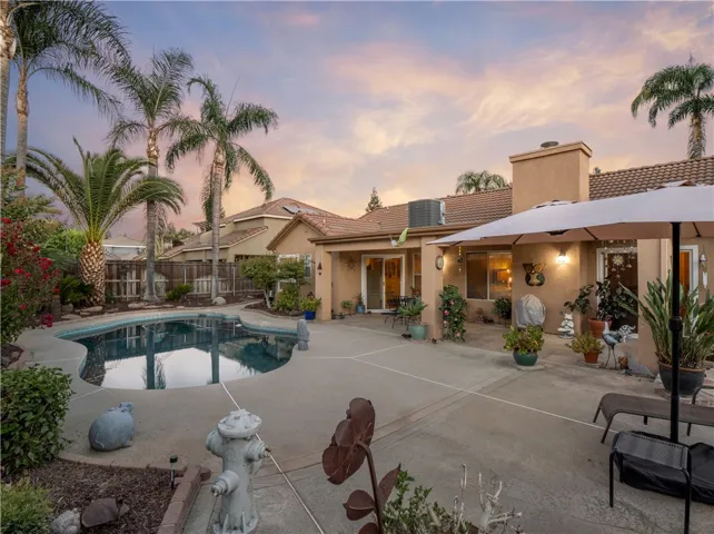 2410 E Richmond Avenue, Fresno, California 93720