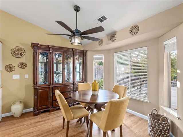 2410 E Richmond Avenue, Fresno, California 93720