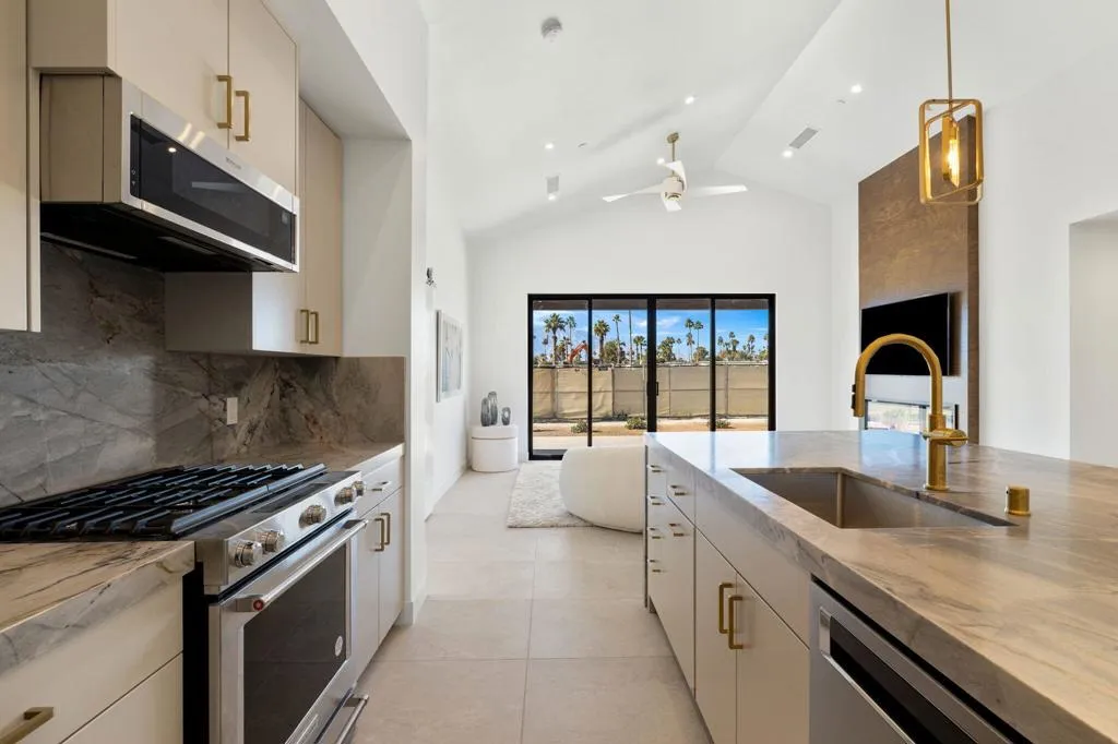 76718 Kentucky Avenue, Palm Desert, California 92211 home-pic-11