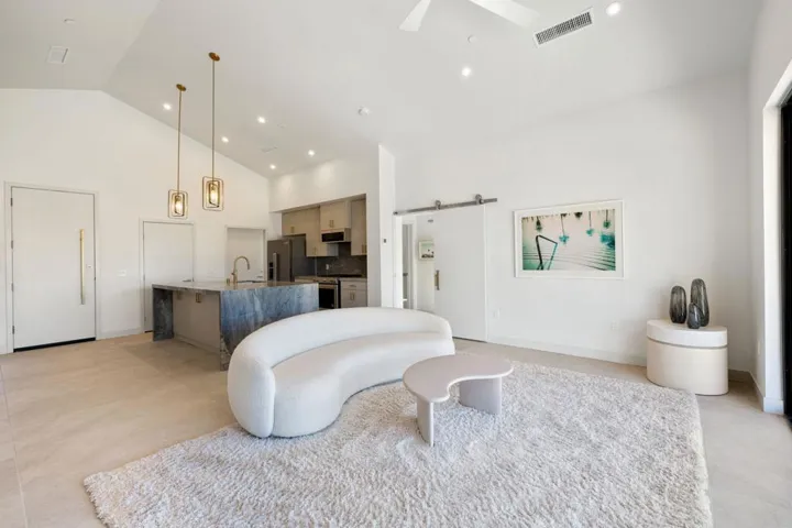 53-web-or-mls-2H8A3516