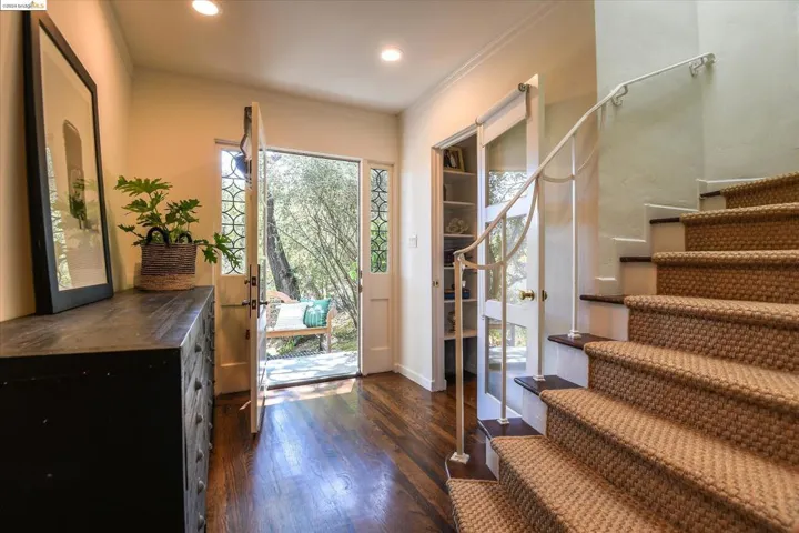 3595 Powell Dr, Lafayette, California 94549