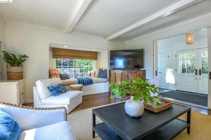 3595 Powell Dr, Lafayette, California 94549