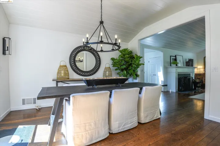 3595 Powell Dr, Lafayette, California 94549